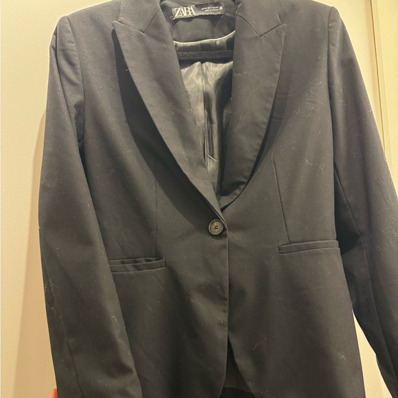 Black blazer - Picture 1 of 2
